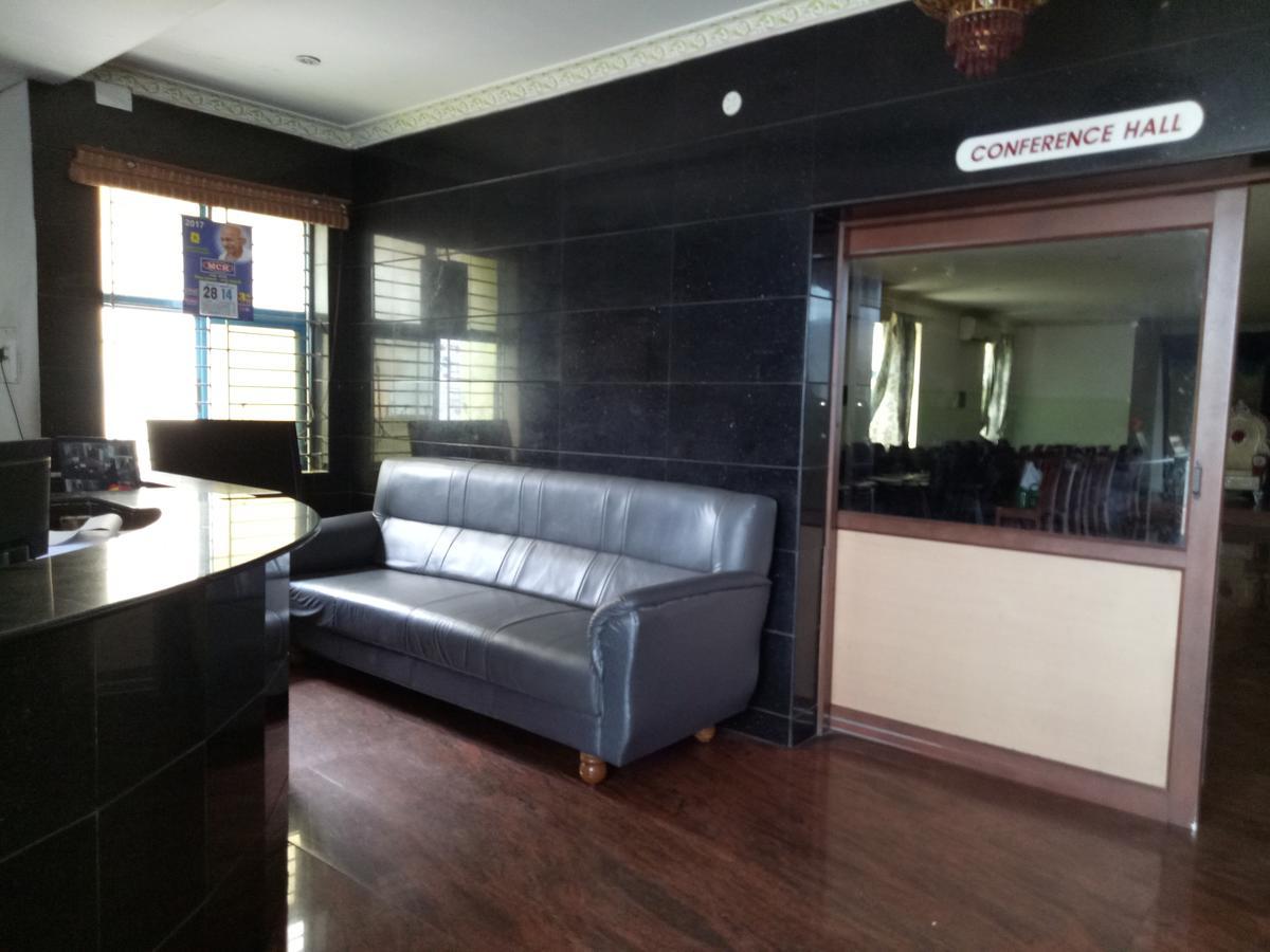 Grand International Hotel Erode Exterior photo