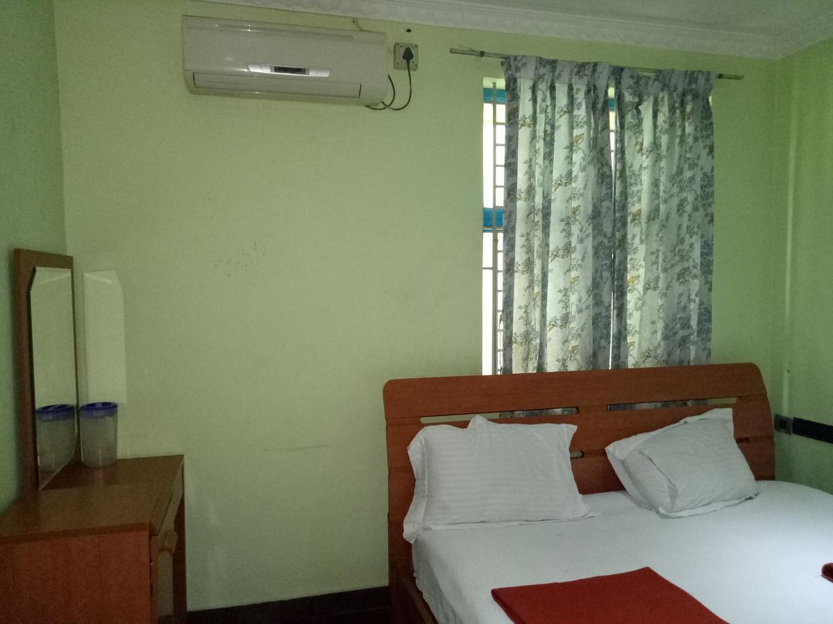 Grand International Hotel Erode Exterior photo